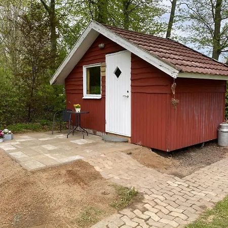 Lille 2-personers Hytte Pa Rinkenaeshus Camping - Hytte A Holiday home Grasten
